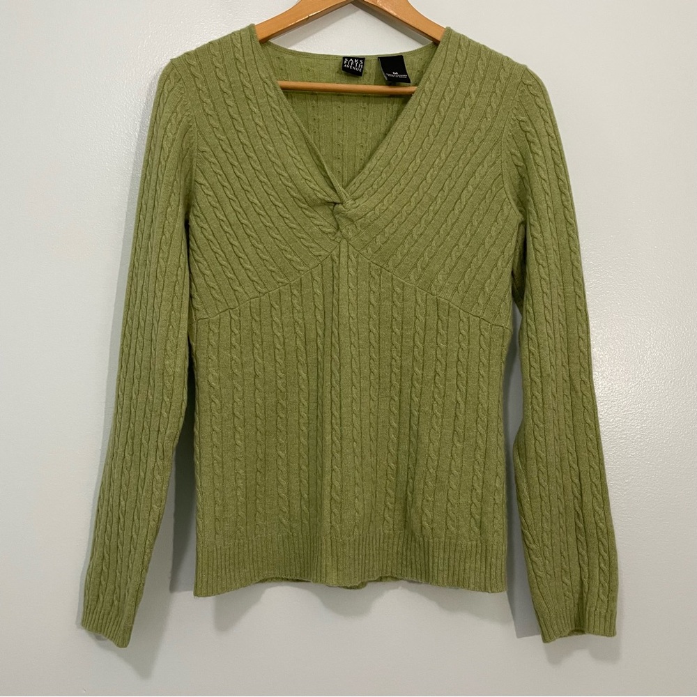 Saks Fifth Avenue Light Olive Twist V-Neck Sweater M